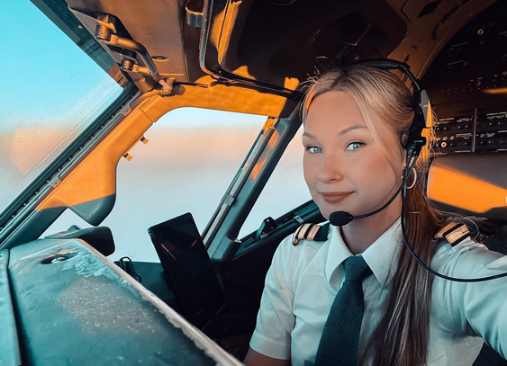 Adventures in the Sky with DutchPilotGirl: Flying High on Girl Power!