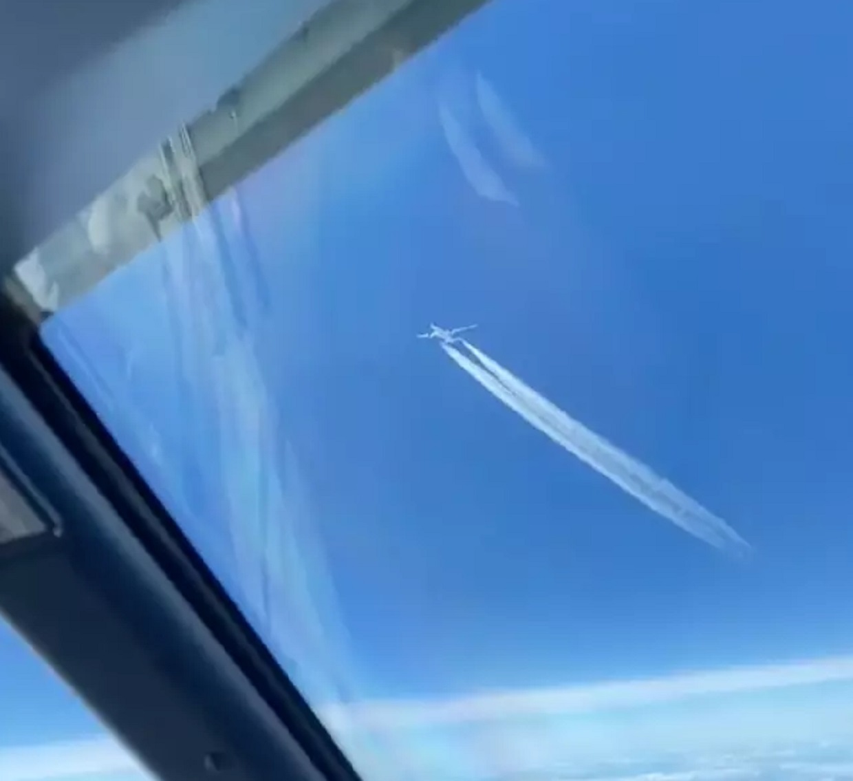 Passengers React to the Close Proximity of Planes in the Sky