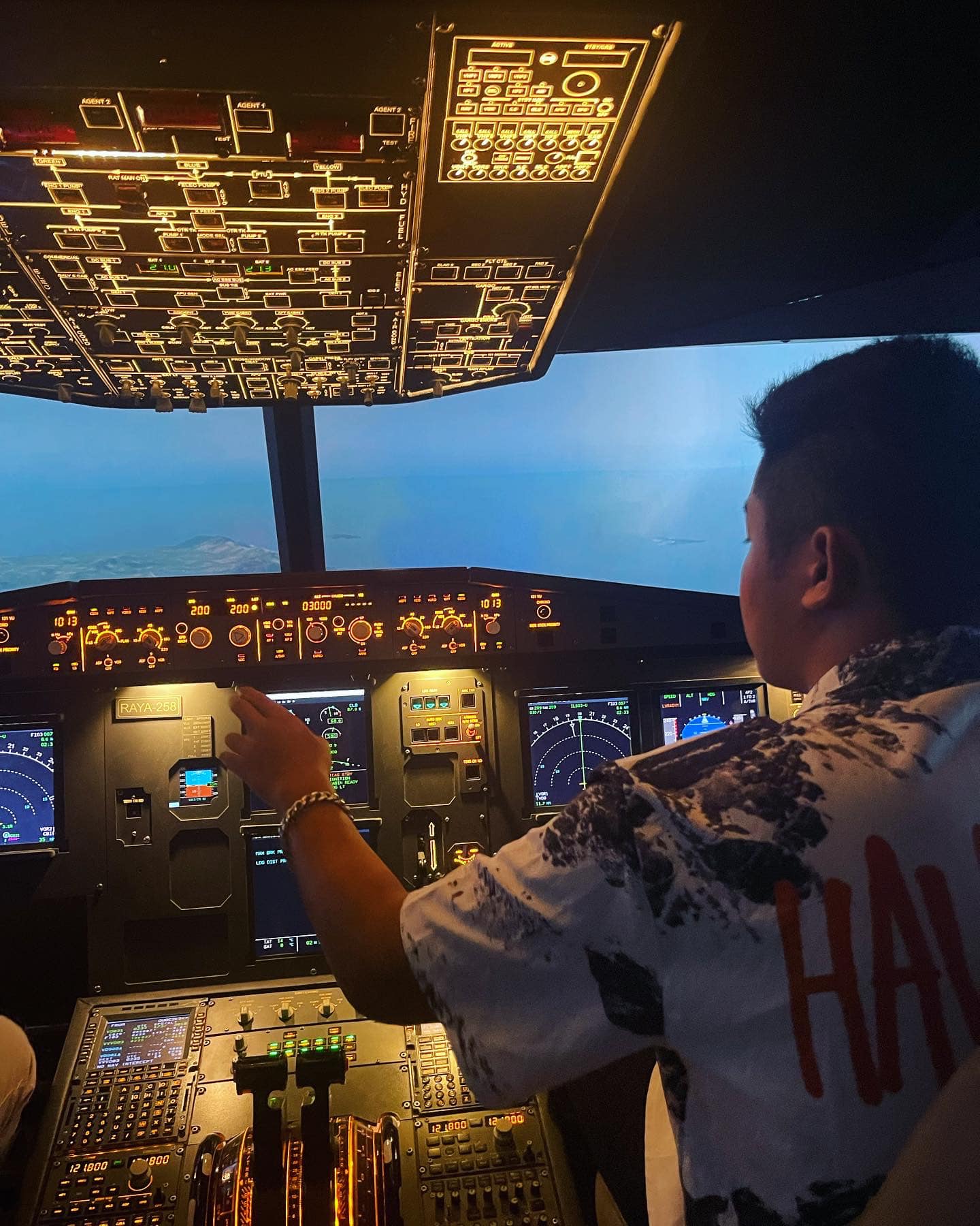 Becoming a Pilot without Breaking the Bank: Tips on Reducing Flight Training Expenses and Streamlining Your Path